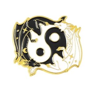 🐉 Dragon Yin Yang Pin